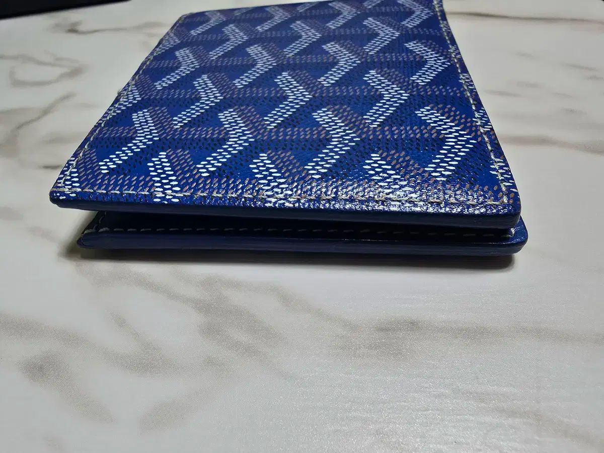 Goyard(ゴヤール) ゴヤール ヴィクトワール 二つ折り財布 GOYARD