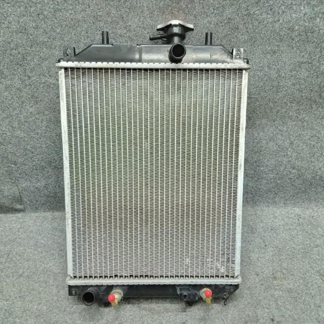 ☆ミラ ラジエター【16400-B2060】L250S・L250V・L260S・L260V・L650S・L660S☆A/T☆ノンターボ☆オイルクーラー内蔵☆新品☆CoolingDoor Used]Radiator DAIHATSU Mira 2005 TA-L250S 16400B2251 - BE FORWARD