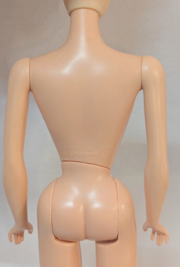 無邪気な マテル 復刻ツイストバービー ゴールドラベル All That Jazz ブロンド