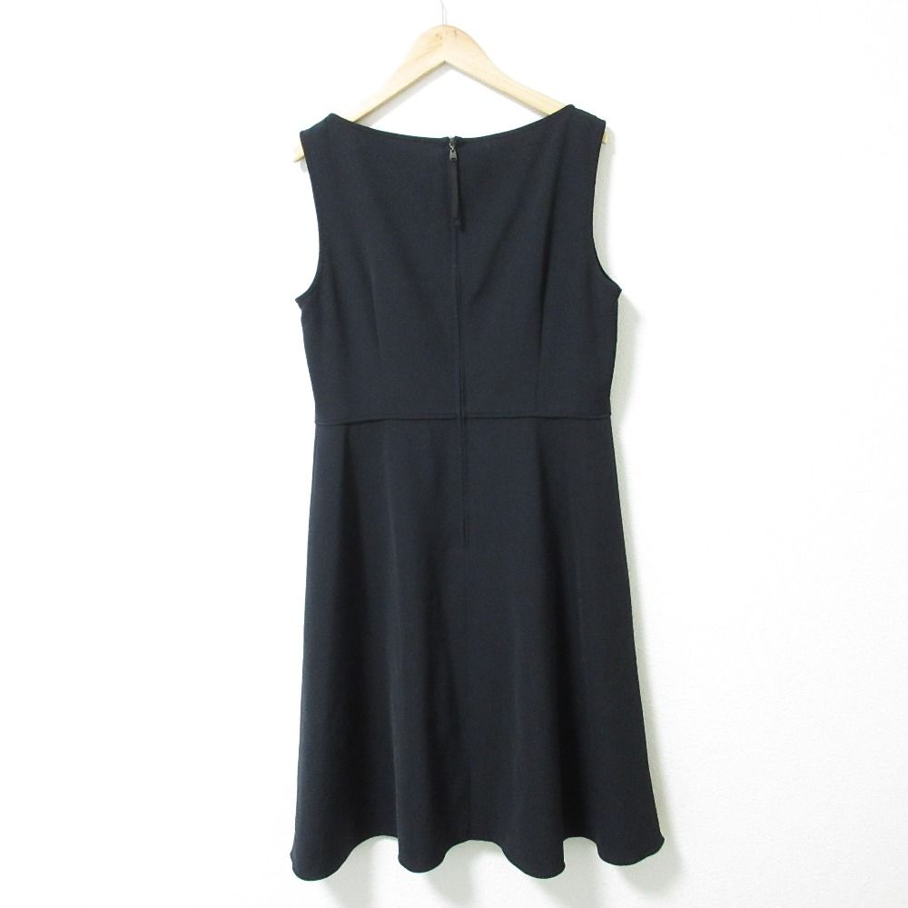 美品 FOXEY NEW YORK フォクシーニューヨーク ストレッチ ノースリーブ 