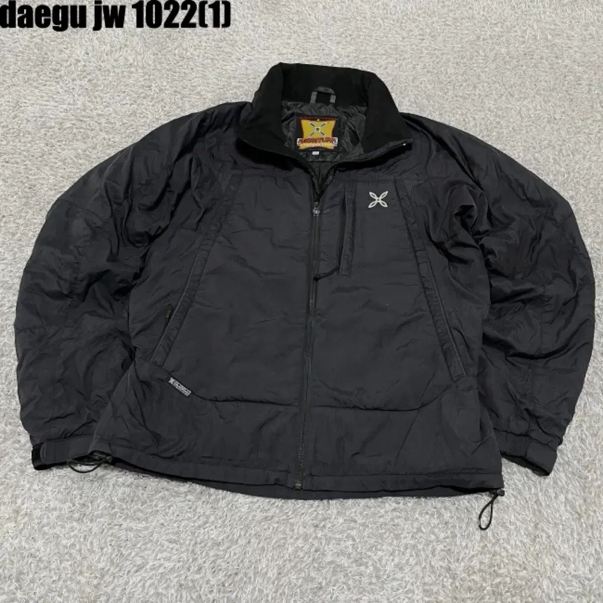 モンチュラ トレーナー トップス ジップアップ ジャケット M