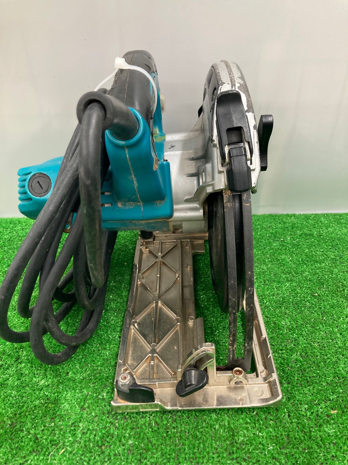 中古品】【0922】☆makita 190mm電子マルノコ 5838CBA ITRP8W9CLTJ0 - メルカリ