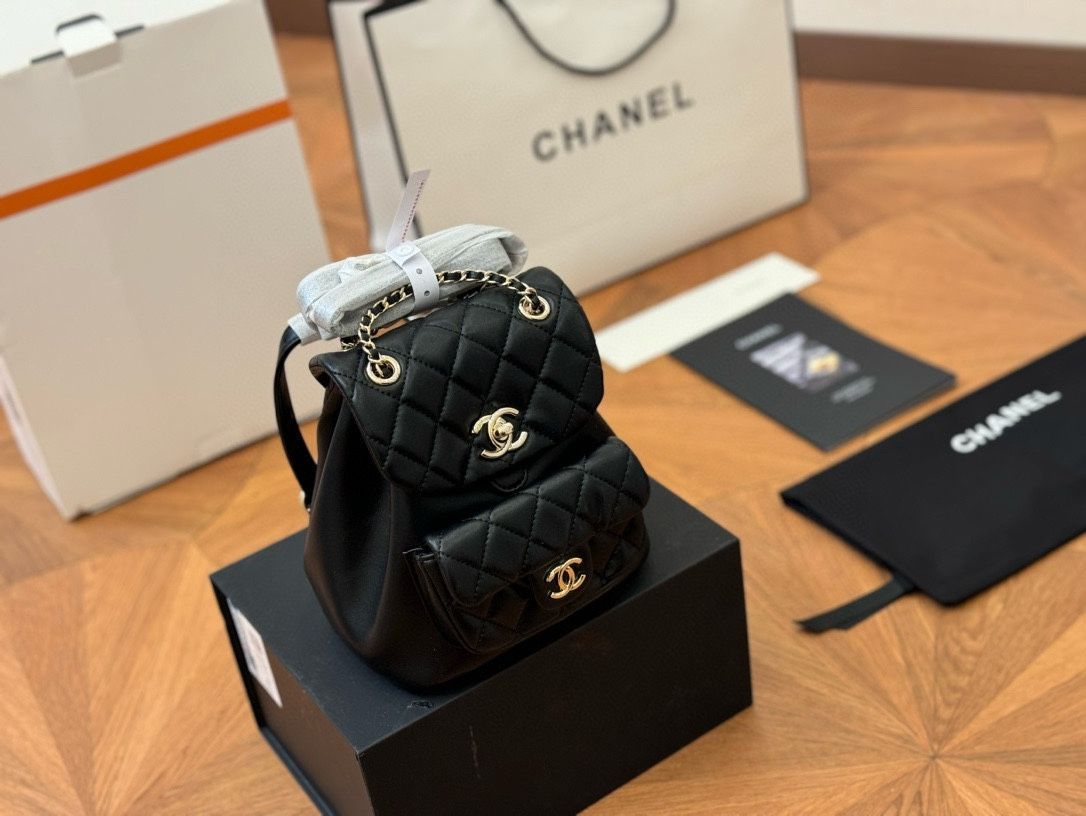 CHANEL Gabrielleリュックサック バックパック