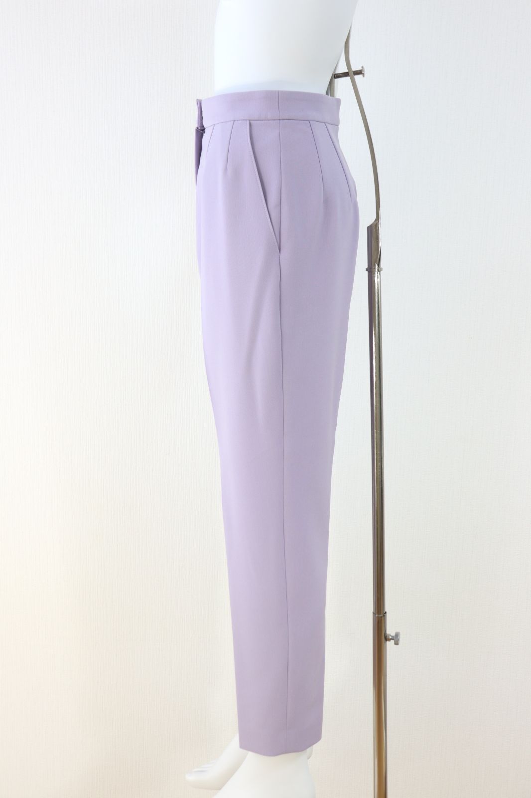 ルネ　rene ショットパンツ　2023年製品 Rene ルネ パンツ スラックス ジップフライ 34 XS 紫 ラベンダー