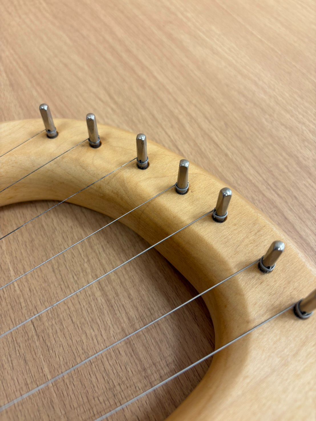 EL6 キンダーハープ ライアー 7弦 FJ11150 WWW_TRAVELLANDINDIA_COM