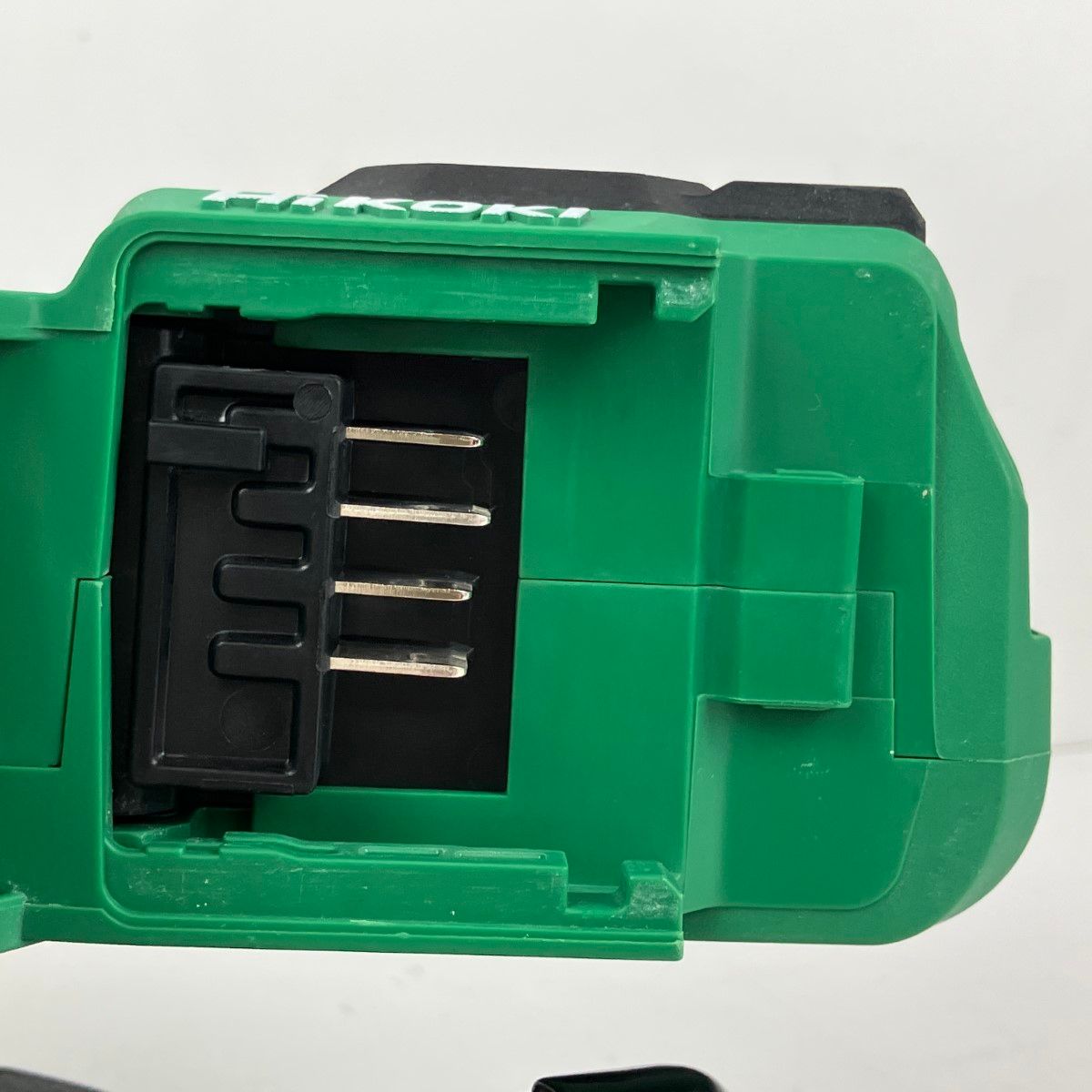 ЗЗHiKOKI ハイコーキ 125mm 10.8v 充電式丸のこ 本体のみ ※充電器  