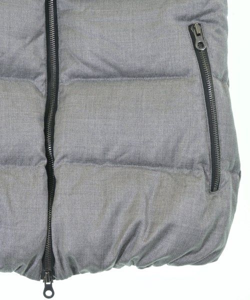 ダウンベスト レディース