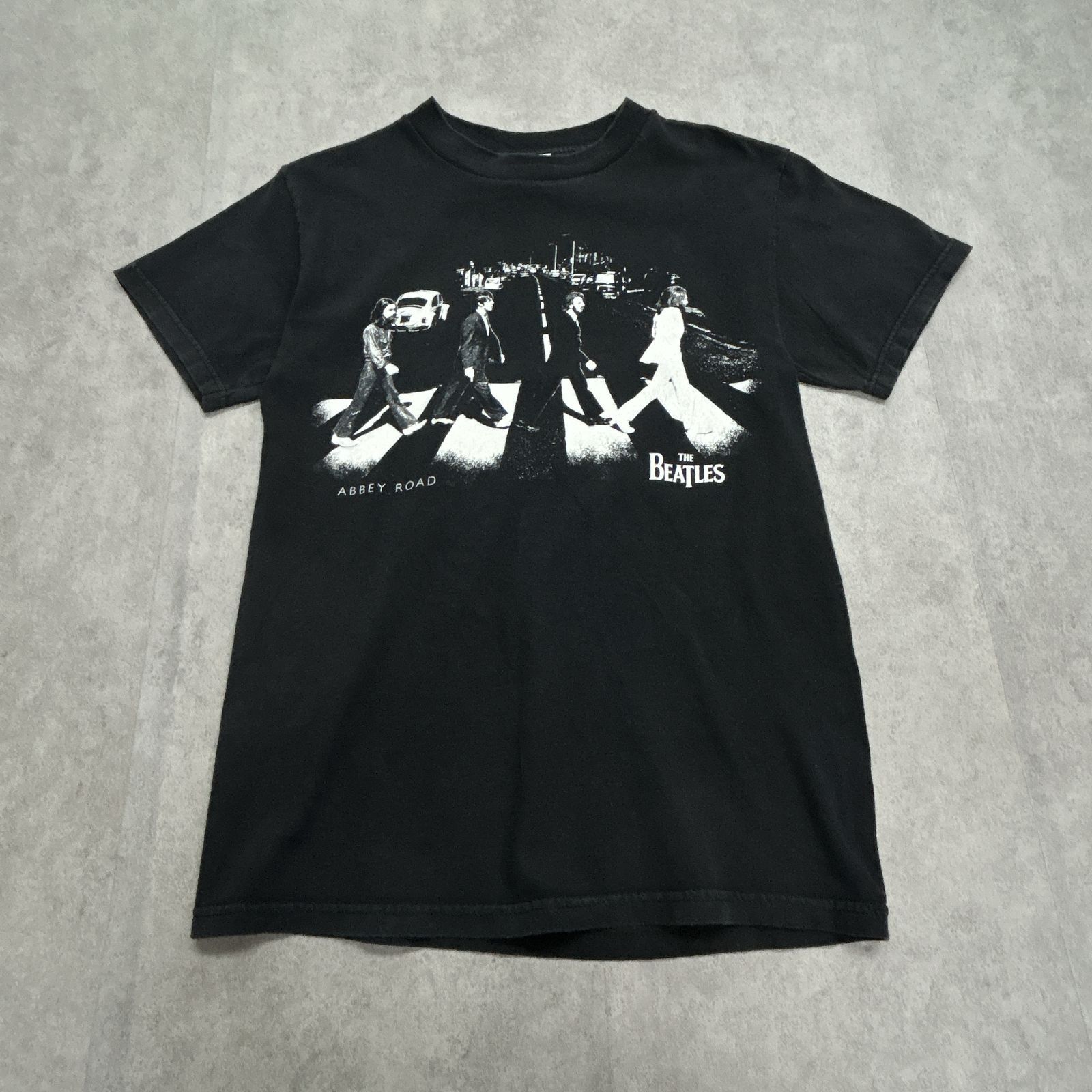 THE BEATLES ビートルズ ABBEY ROAD アビーロード 白黒 モノトーンカラー トップス 半袖Tシャツ プリントTシャツ 古着 ブラック  黒 S - メルカリ