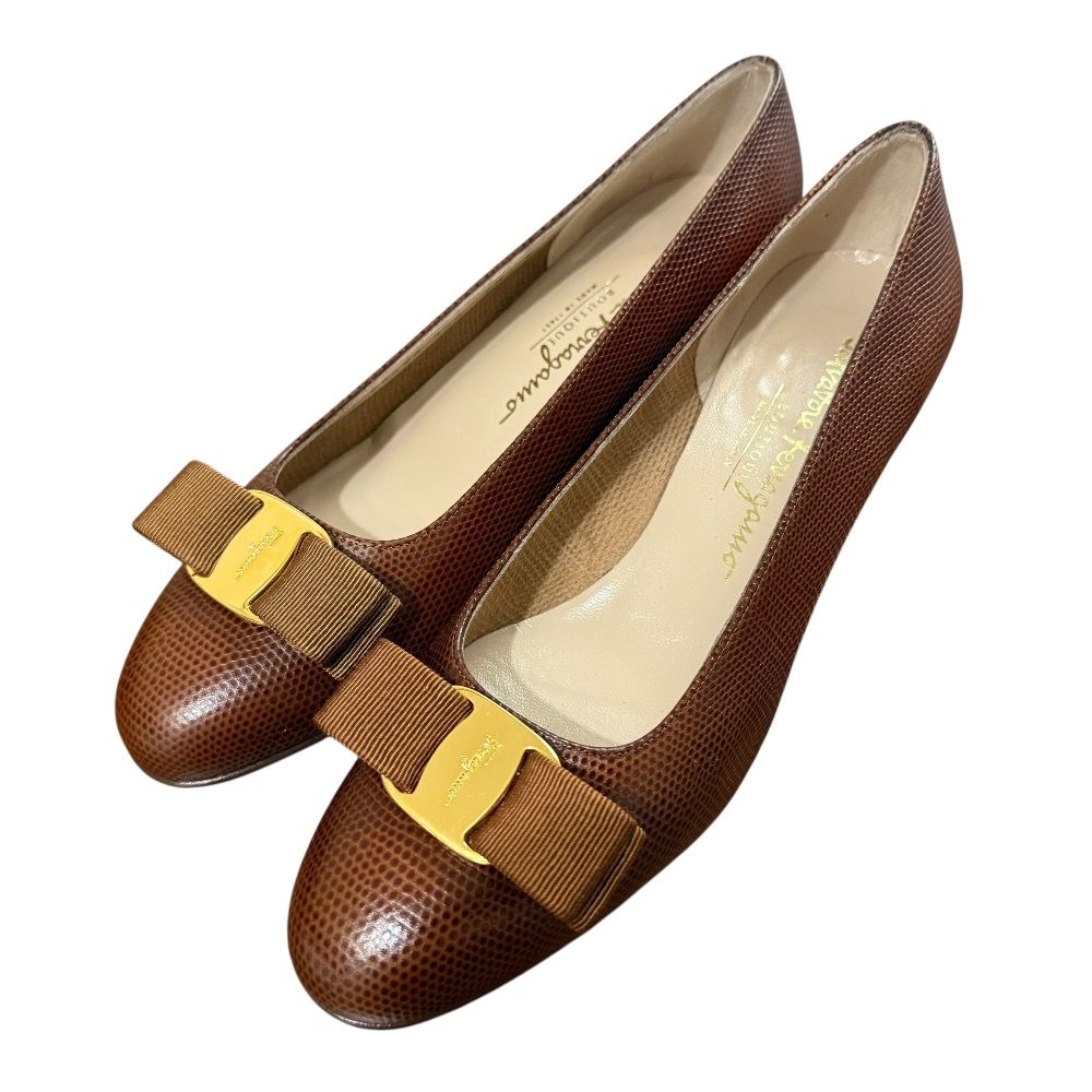 Salvatore Ferragamo サルヴァトーレフェラガモ リザード型押し ヴァラリボン ローヒール パンプス 6 1|2 約23.5cm ブラウン レディース 古着
