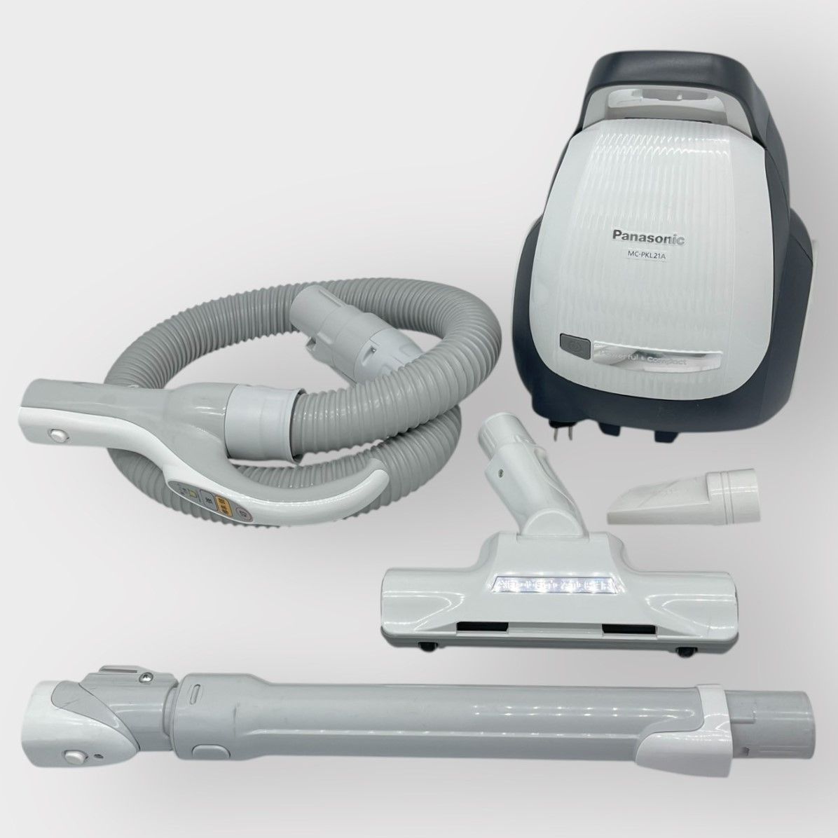 パナソニック 紙パック式掃除機 エアロノズル 軽量 本体2.9kg ホワイト MC-PKL21A-W