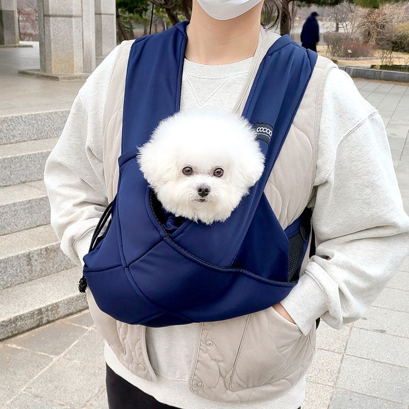 ワンちゃん用サポーター愛犬を持たずに抱きしめる