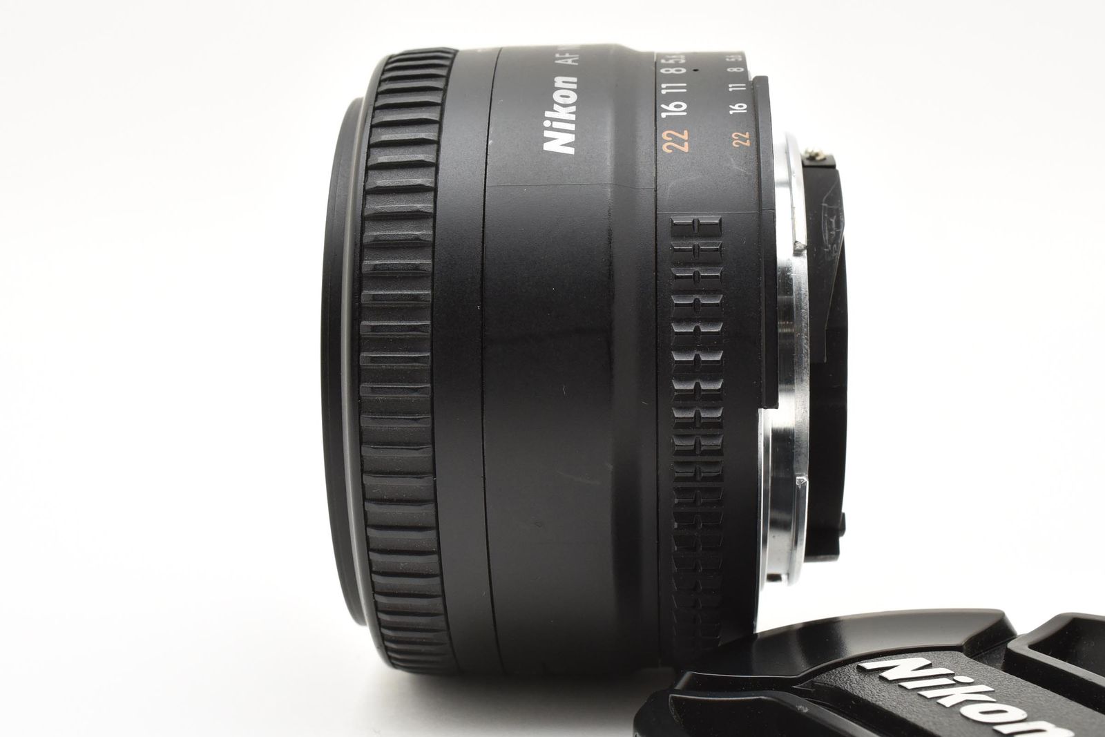 美品 Nikon AF NIKKOR 50mm F1.8 D #8827 美品 Nikon AF NIKKOR 50mm F1.8 D #8827 - メルカリ