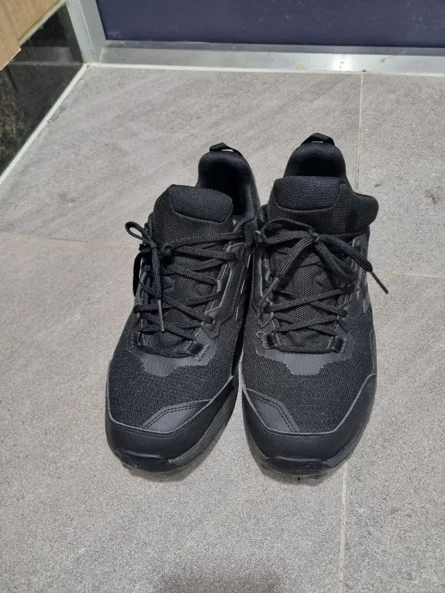 アディダス テレックス AX4 280 スニーカー