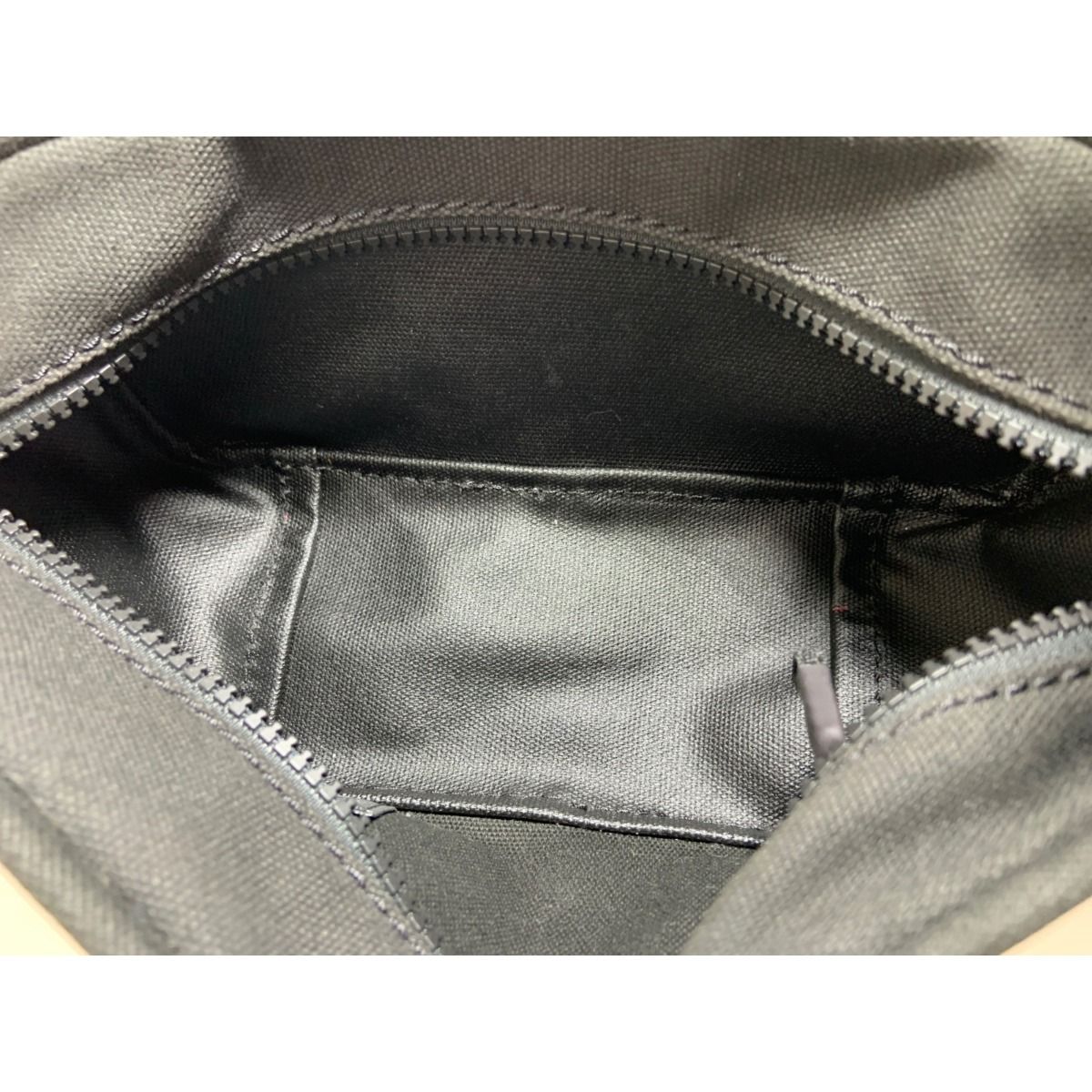 〇〇MARC JACOBS マークジェイコブス THE CAMERA BAG ザ カメラ バッグ