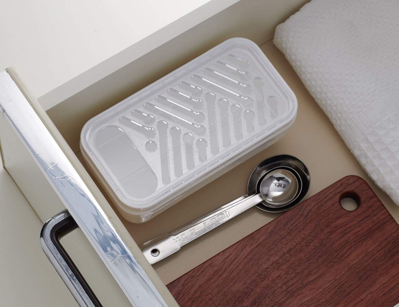 セール 大根おろし器 水切りネット付き 3007 ワールド ホワイト ティ SKLAD-KIRPICHA_RU