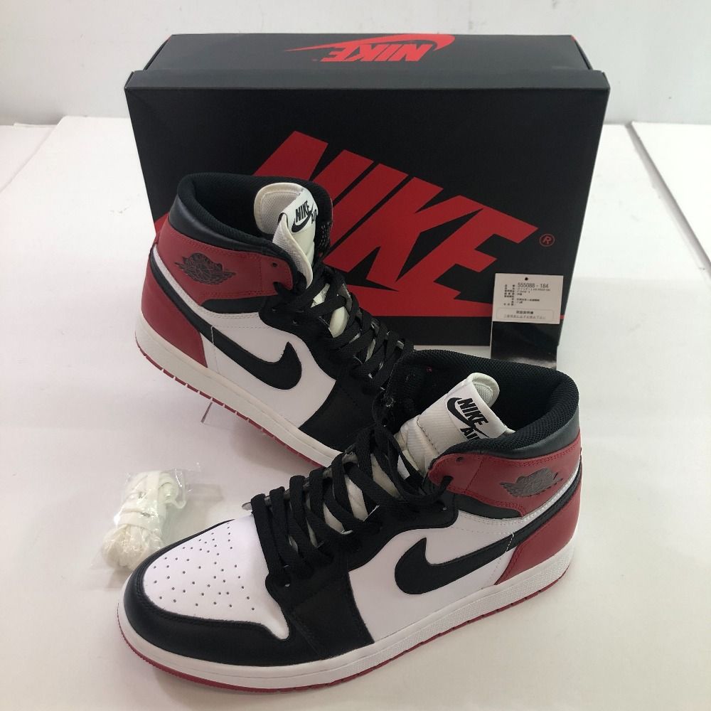 04w1624∞※【中古】 NIKE AIR JORDAN 1 RETRO HIGH OG ナイキ エアジョーダン1レトロ ハイ OG つま黒  ブラック トゥ 555088-184 ホワイト/ブラック-ジム レッド 28cm スニーカー 替え紐あり【八王子店】 - メルカリ