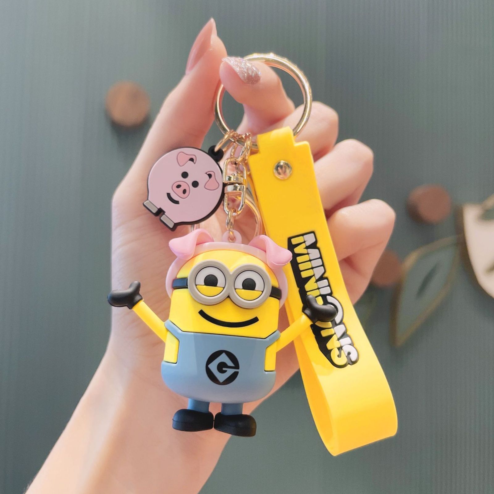 キーホルダー ミニオンかわいい ぬいぐるみ minionsキーホルダー 12干支動物 亥猪