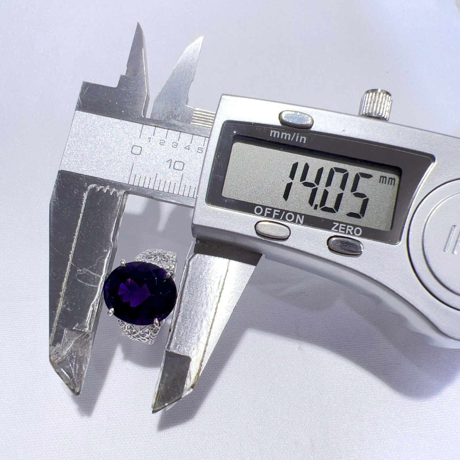 【美品】高品質アメジスト＆ダイヤモンドリング|pt900|綺麗 Pt900 天然 アメジスト ダイヤ リング 13.5号 A6.85ct D0.24ct