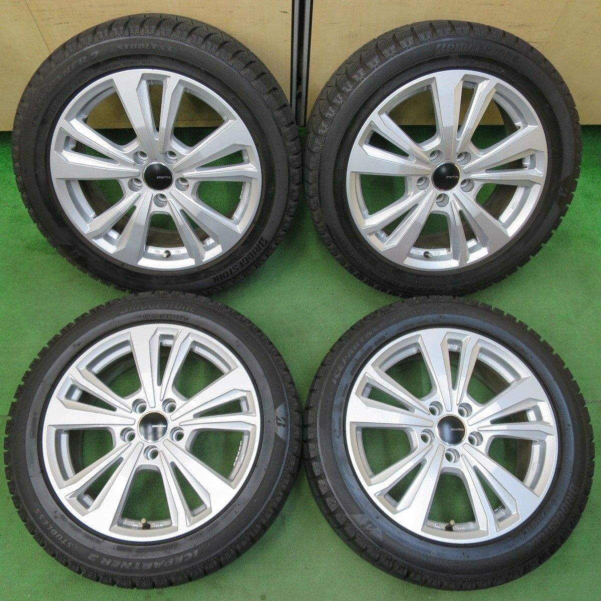 バリ溝！21年！キレイ！9.5分ワーゲン 等 smartline 225/50R17 スタッドレス ブリヂストン アイスパートナー2 スマートライン 17インチ PCD112/5H5020107イス