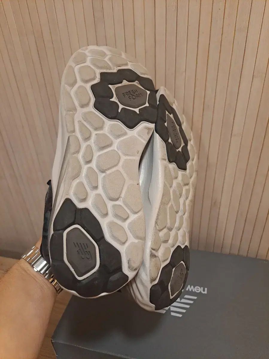 ランニングシューズ 26.5cm