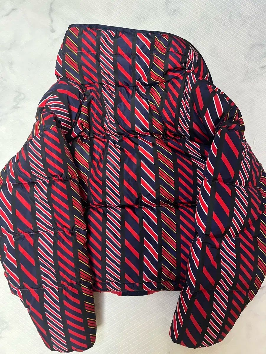 BENETTON ベネトン ショートダウンコート