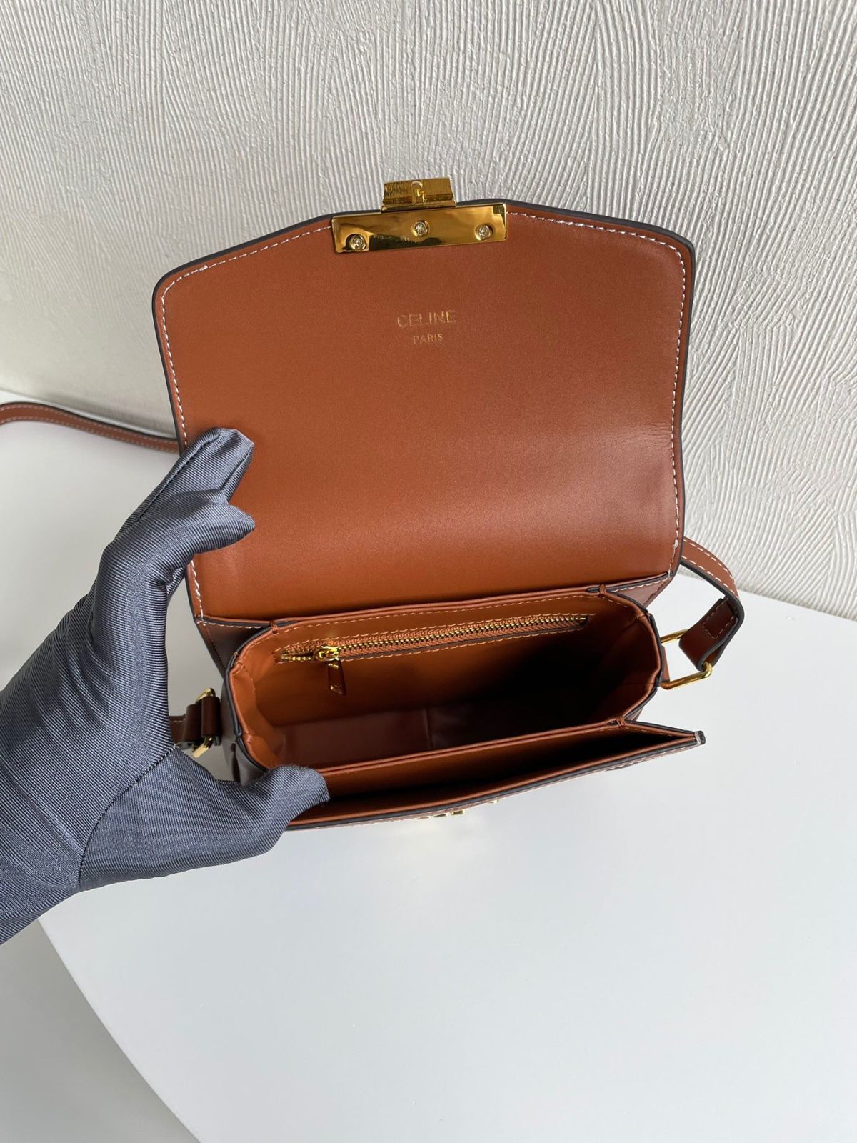 CELINE セリーヌ