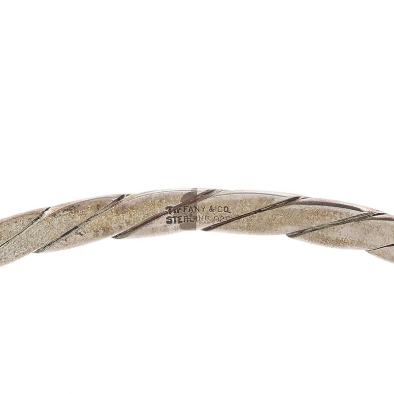 シルバーバングル