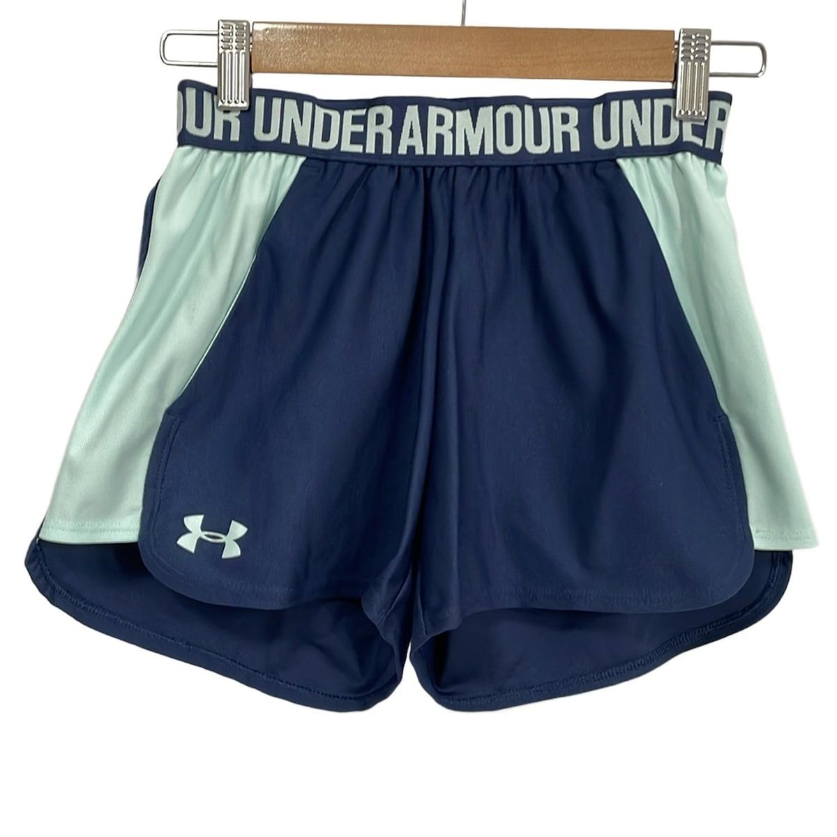 UNDER ARMOUR - アメフト アンダーアーマー ノートルダム大学 ハーフパンツ SMサイズ【新品】 UNDER ARMOUR(アンダーアーマー) ショートパンツ サイズSM