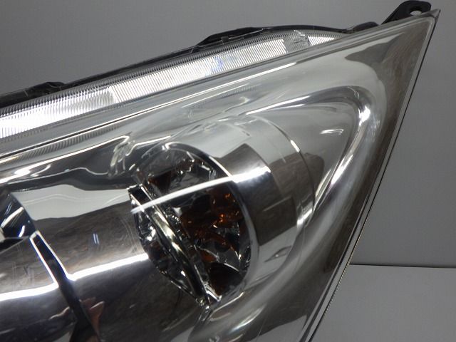 ステップワゴン 左ヘッドライト HID RG1 2 100-22594 J0 コーティング 250917A02 FFCRYSTALESIA_COM