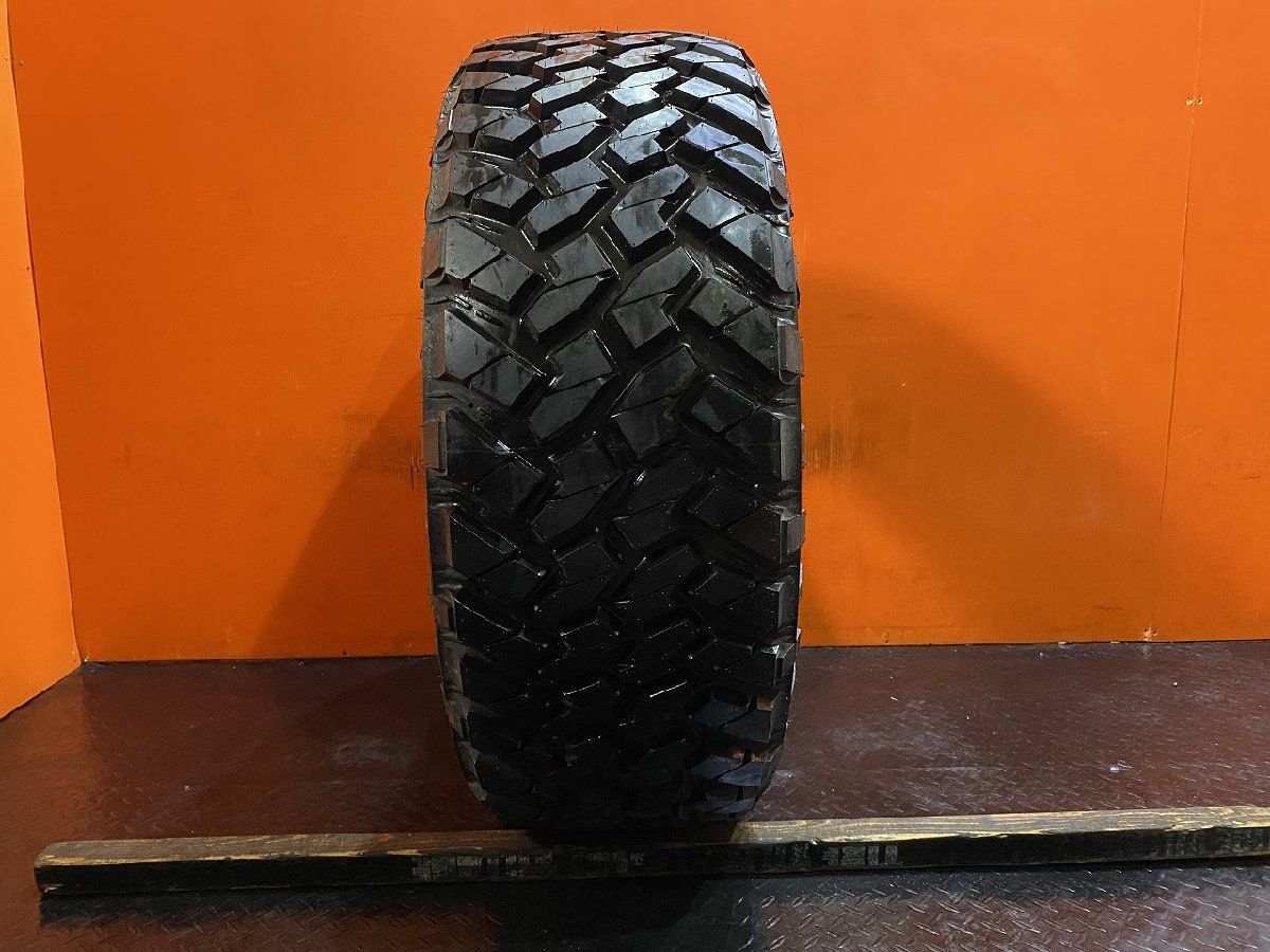 車 【未走行に近い】NITTO TRAIL GRAPPLER LT285/55R22 22インチ 夏 