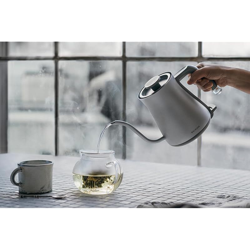 バルミューダ　ケトル　新色シルバー　美品 バルミューダ ケトル 新色シルバー 美品 【公式通販】