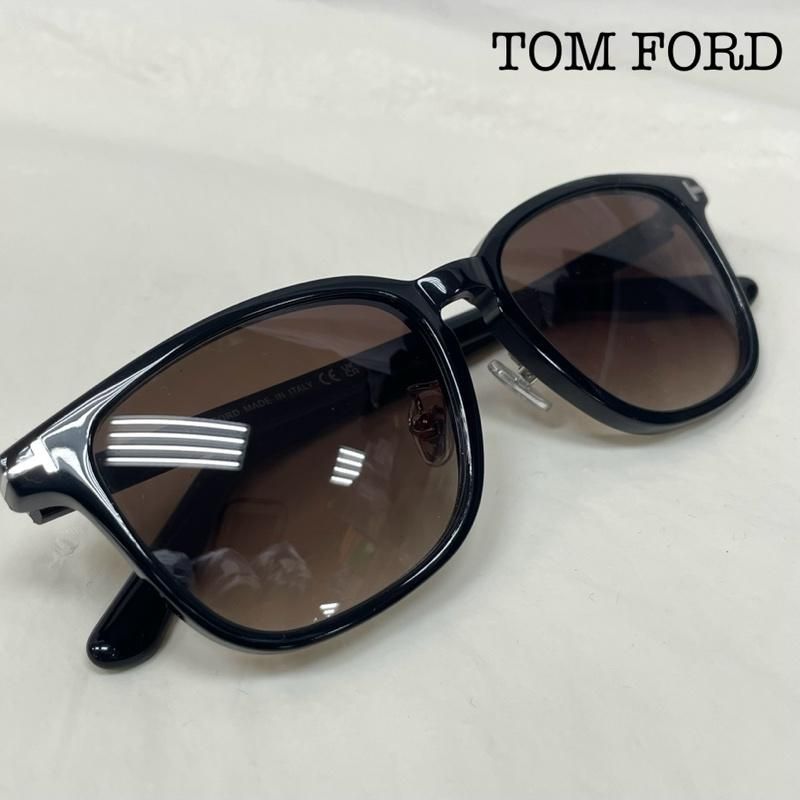 TOM FORD トム フォード めがね サングラス FT1048 TOM FORD トムフォード ブラック ブラウン プラスチック フレーム