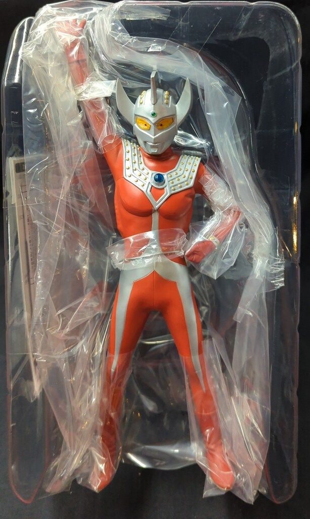 エクスプラス 大怪獣シリーズ ウルトラマンタロウ 登場ポーズ