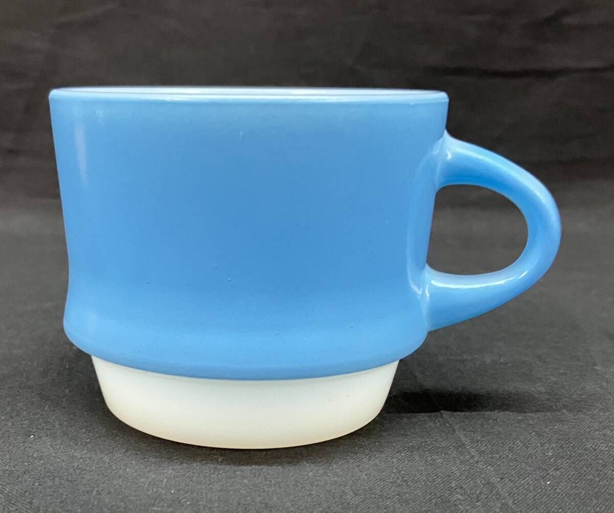 北宋時代 湖田窯 青磁刻花鳳尾花文房洗 覆燒 覆輪