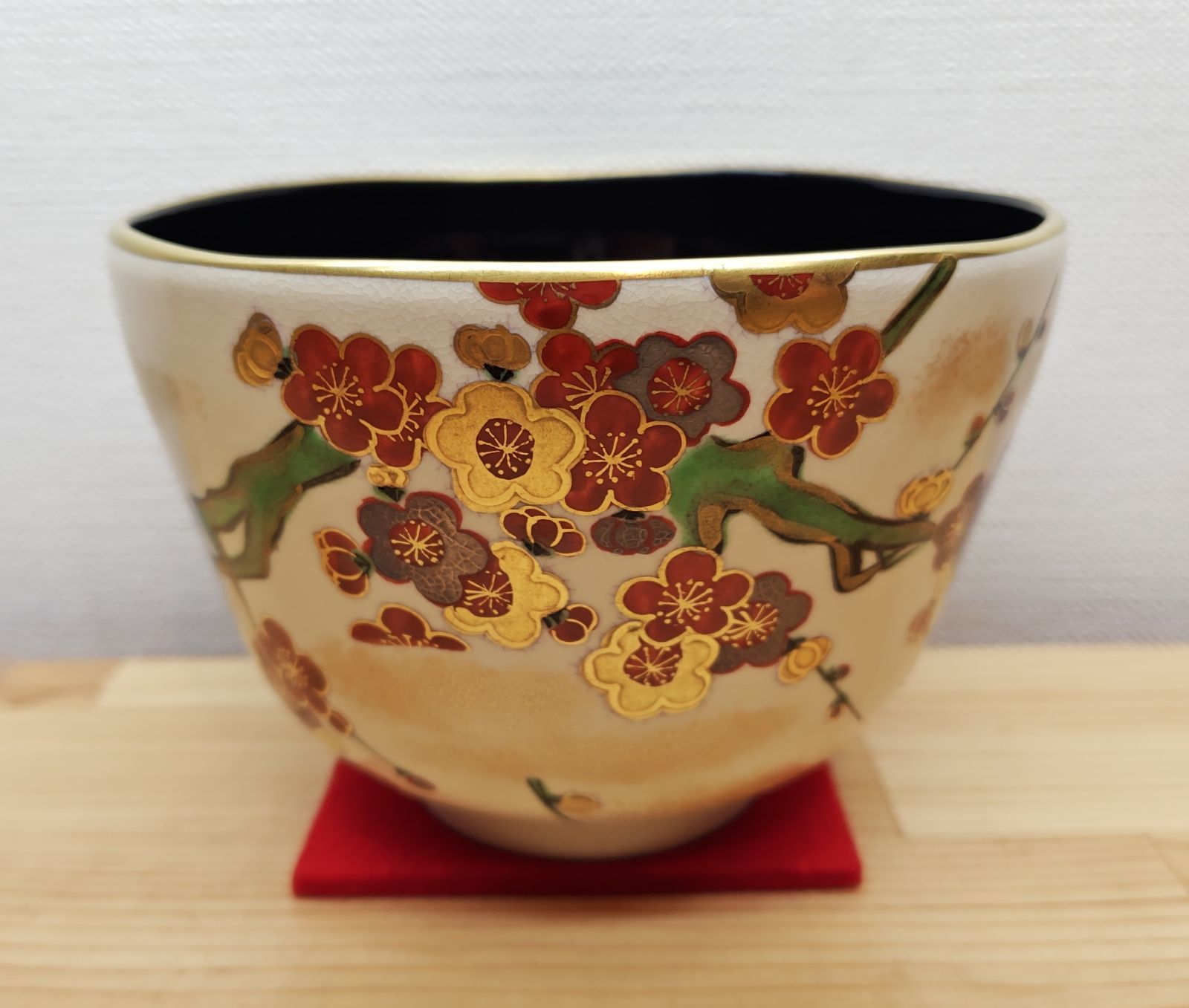 逢絢亭 茶道具 茶碗 京焼 梅の絵 ５０の内 御菩薩 みぞろ 窯 共箱入り