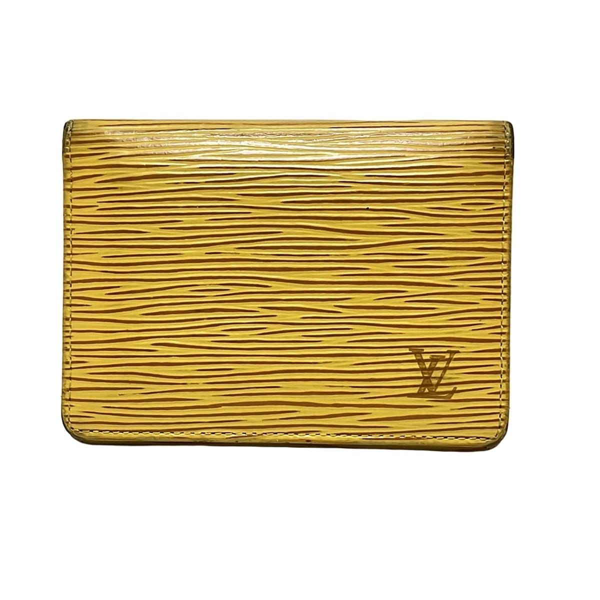 LOUIS VUITTON ルイヴィトン パスケース エピ ポルト2カルトヴェルティカル M63209 ジョーヌ レザー