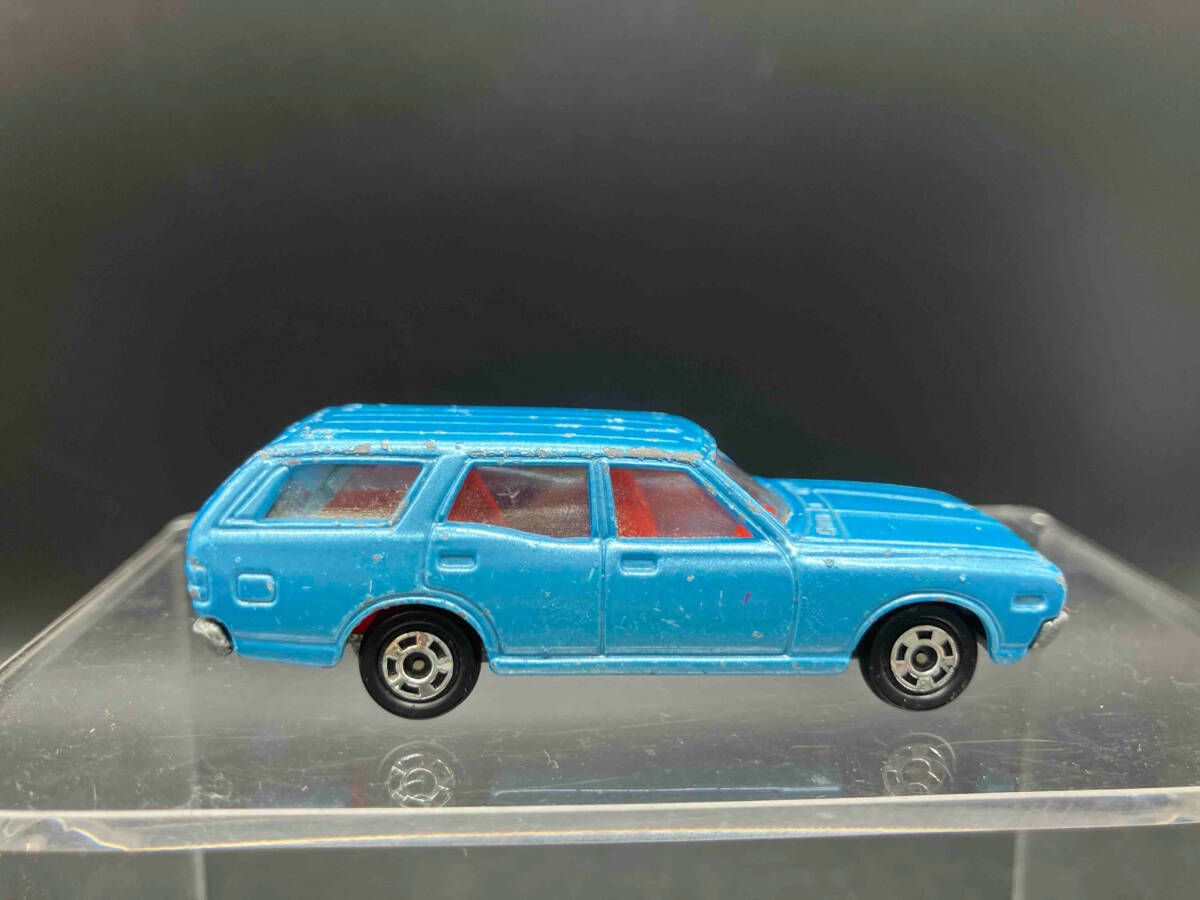 トミカ No.47 ニッサン グロリア バン 青メタリック 赤シート 1H