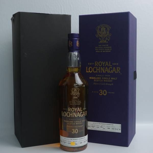 ROYAL LOCHNAGAR（ロイヤル ロッホナガー）30年 アメリカンオーク チャールズ皇太子 1988-2018 52.6％ 700ml  F24G010144 - メルカリ