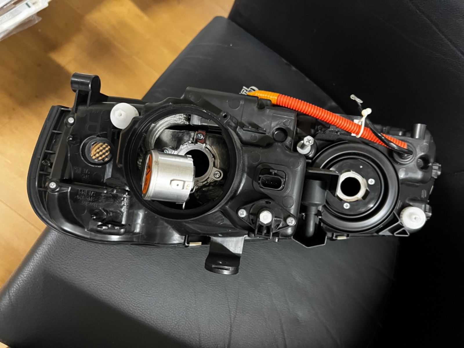 GF-HR34 34 スカイライン　HCHR-82ヘッドライト 新入荷‼️ 激レア 日産 ER34 スカイライン純正 右 キセノンHID