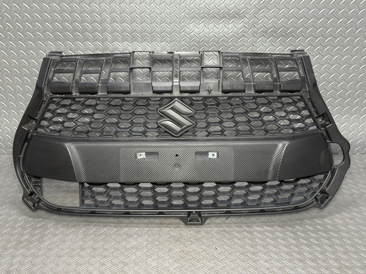 送料無料ZC33S スイフトスポーツ 純正 フロントバンパーグリル 黒ブラック 品番71741-68R20 レーダー穴有 カメラステー無 25080026