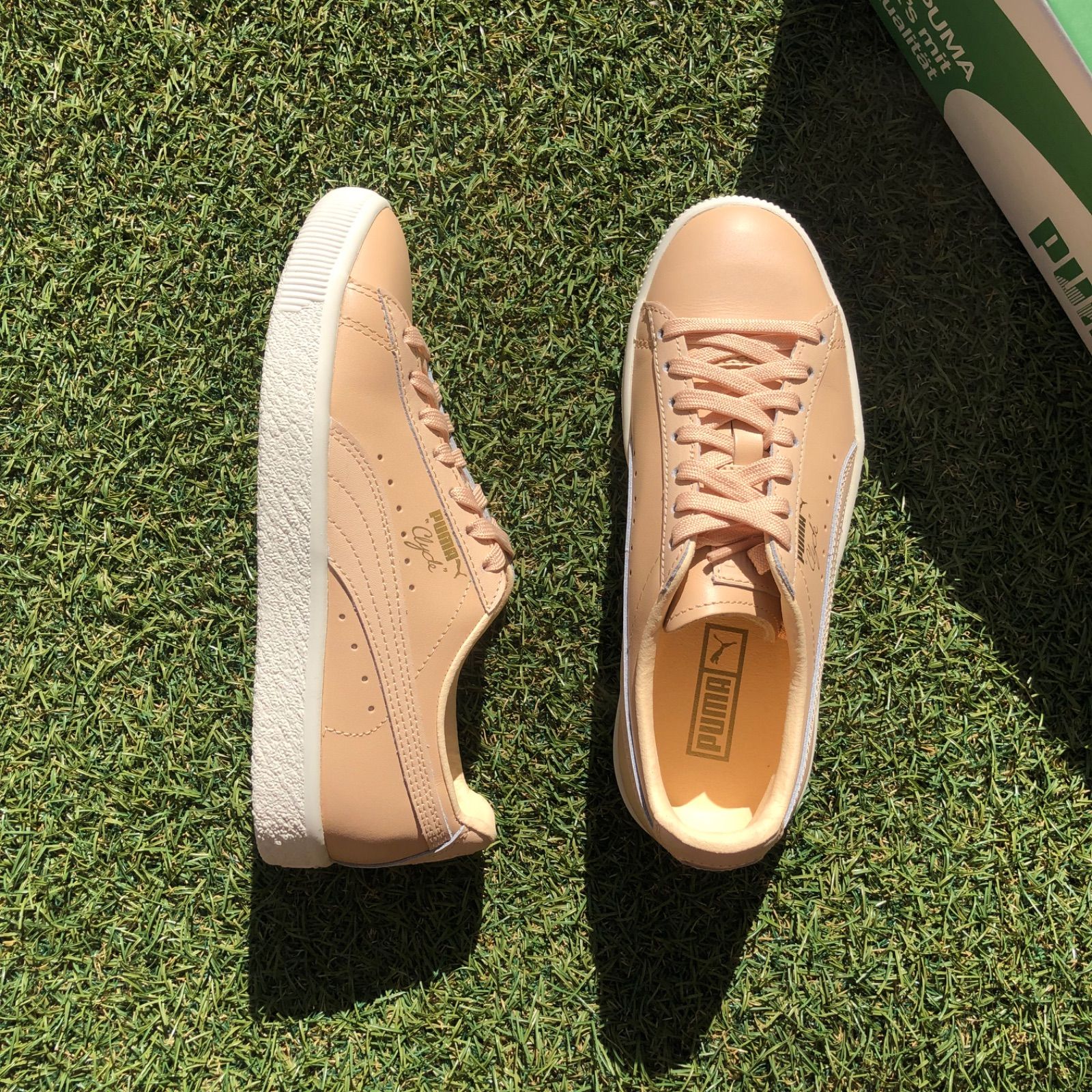 新品23 PUMA CLYDE NATURAL プーマ クレイド HT605 - メルカリ