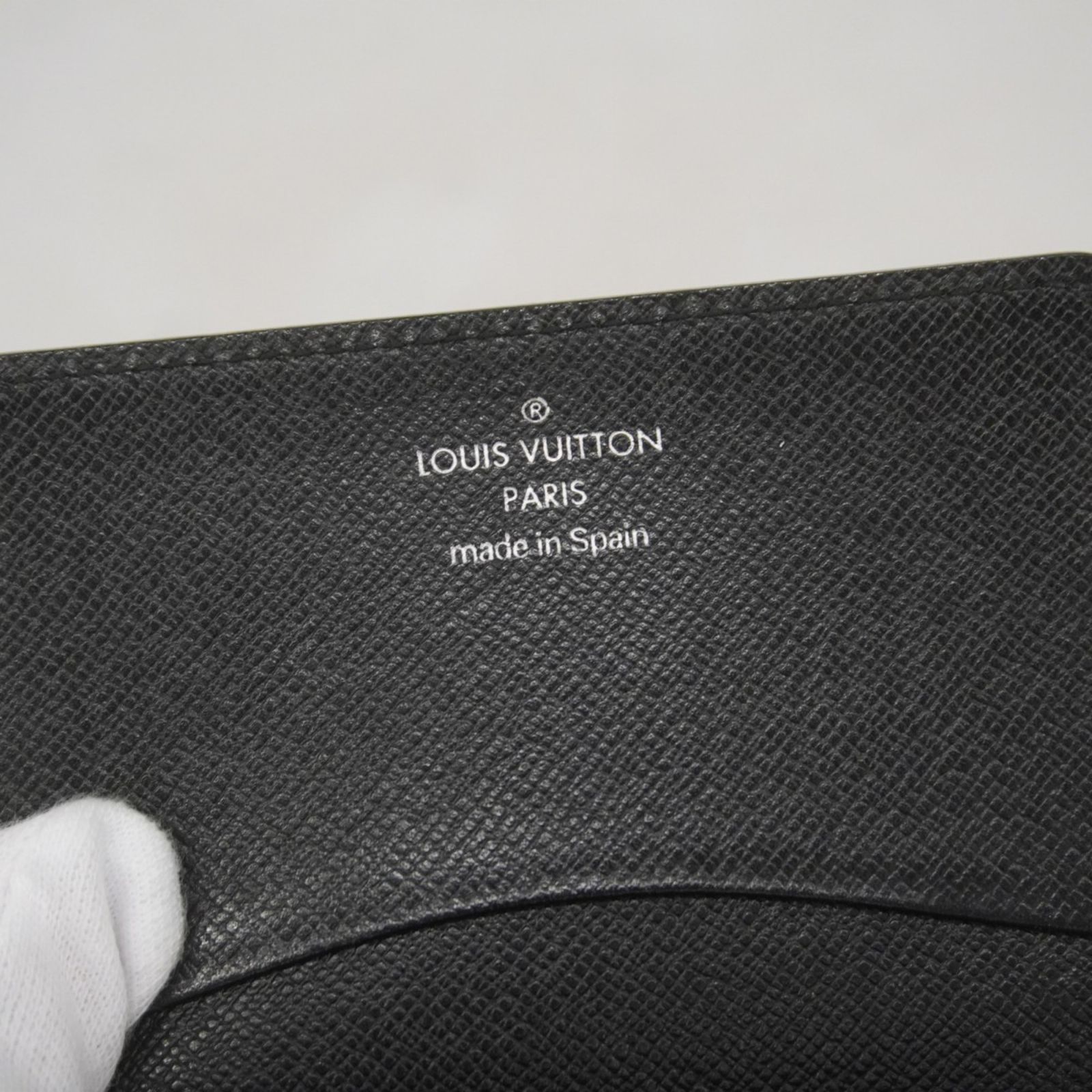 ルイヴィトン　タイガ　カルトドゥ　ヴィジット　名刺入れ　M30922 ルイ・ヴィトン(Louis Vuitton) ルイ・ヴィトン 名刺入れ タイガ
