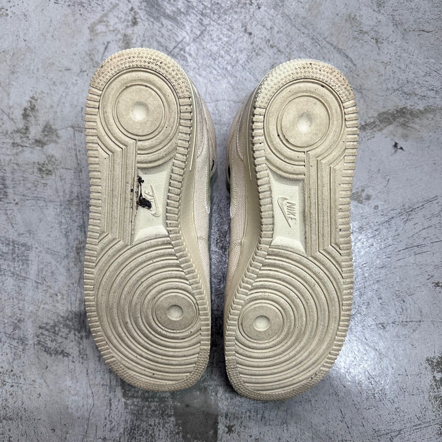 国内正規 Stussy Nike Air Force 1 Mid Fossil Stone エアフォース1 