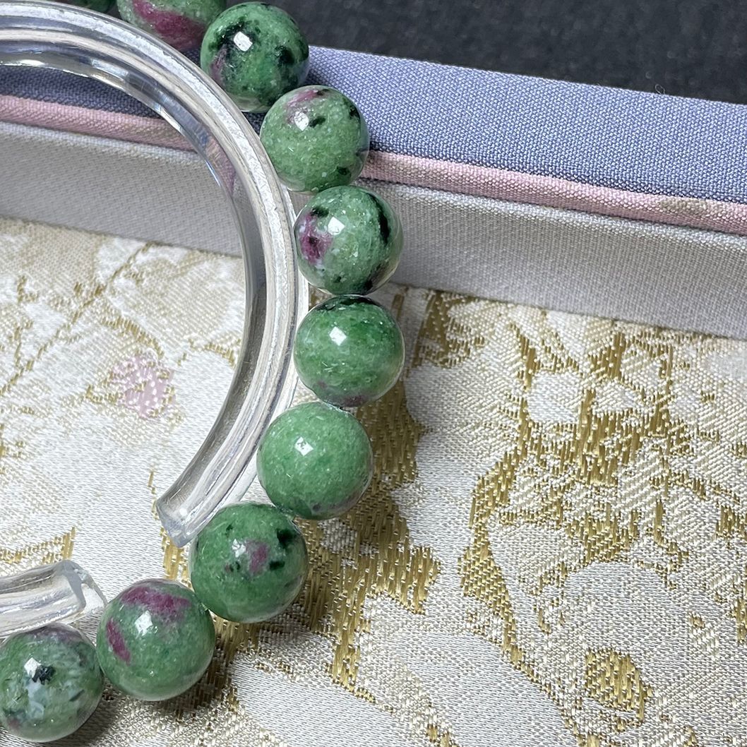 天然石☆【ルビーインゾイサイト】☆ブレスレット 天然石 8.8-9.3mm