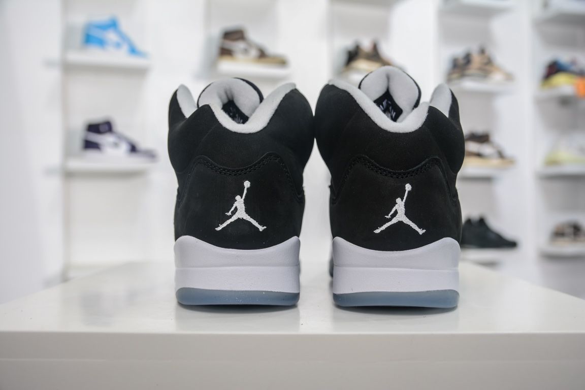 NIKE AIR JORDAN 5 RETRO "MOONLIGHT"