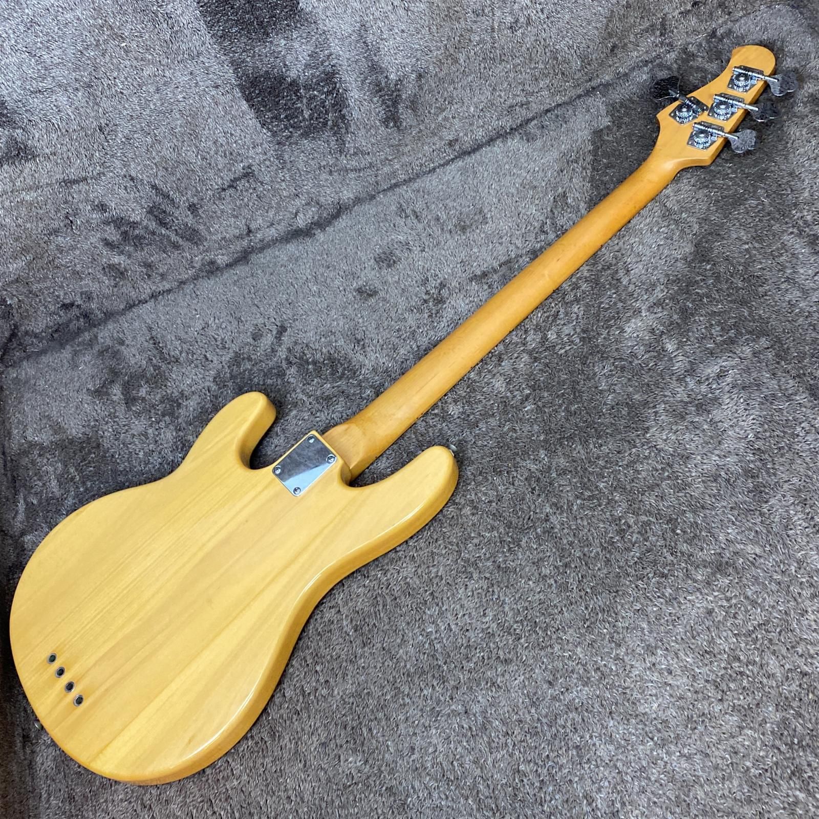 Kimberley Stingray type エレキベース