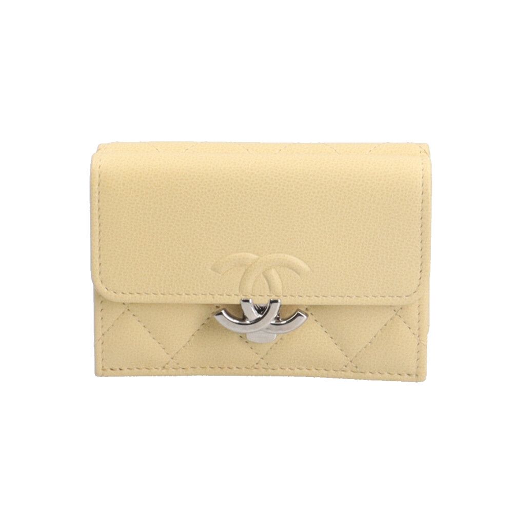 シャネル マトラッセ ハーフココ 三つ折り財布 レザー レディース CHANEL シャネル