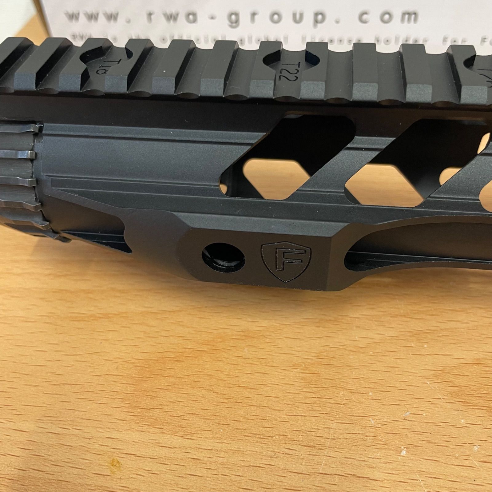 ハンドガード A