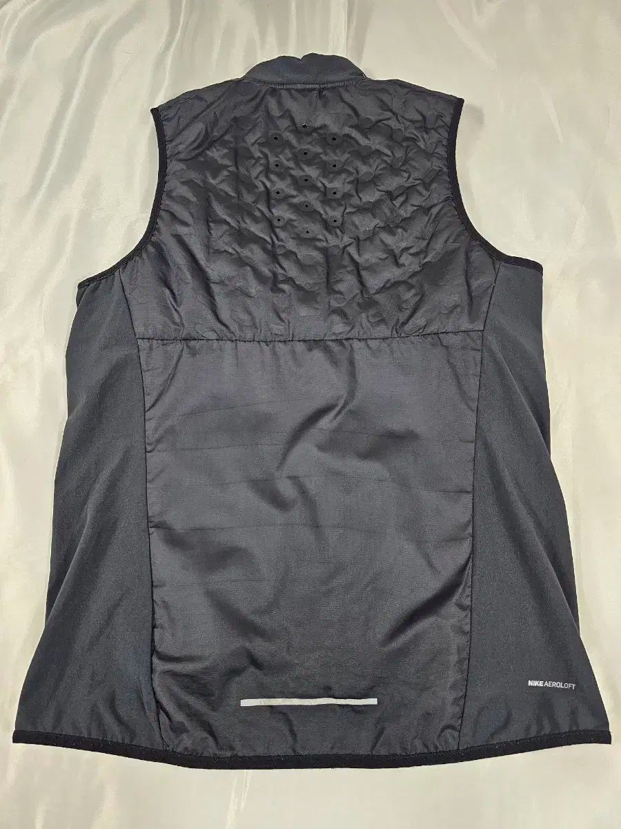 新品 NIKE ナイキ サーマフィット レディース エアロロフト ダウン