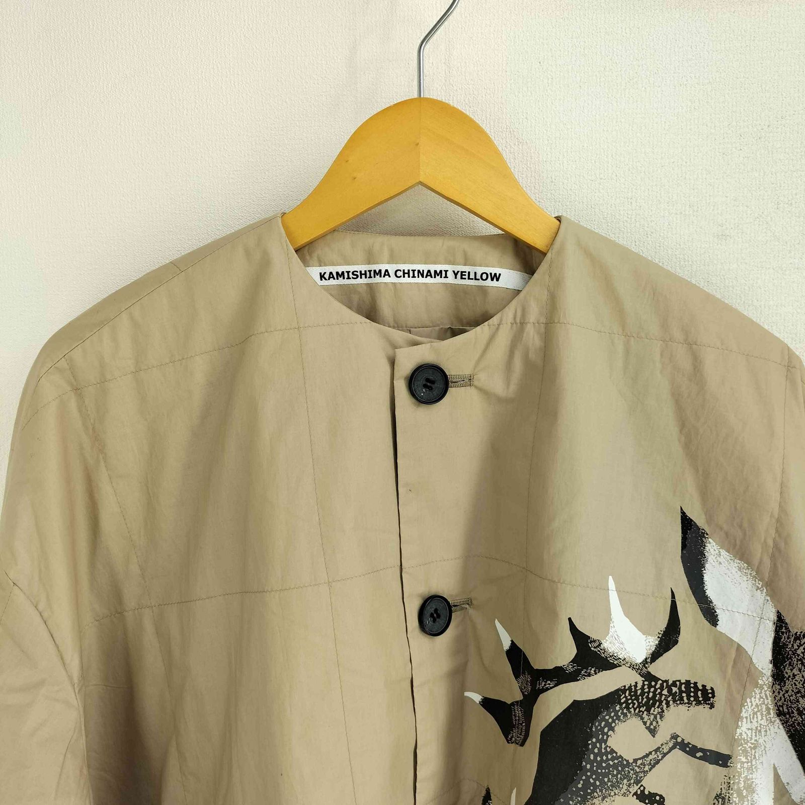 カミシマチナミ KAMISHIMA CHINAMI YELLOW フロントプリント